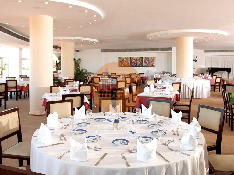 Apartment for Sale in Albufeira E Olhos De Água, Albufeira, Portugal 39