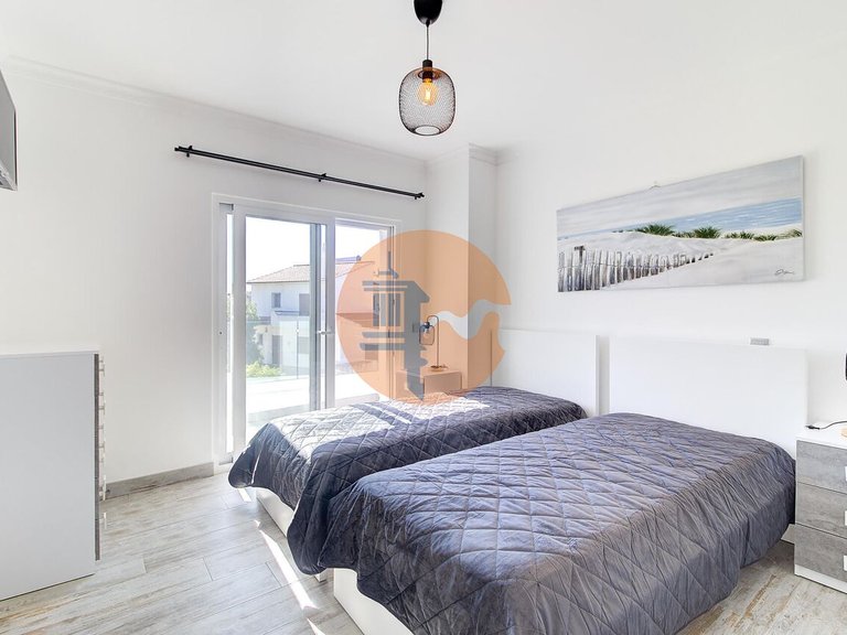 Villa for Sale in Castro Marim, Castro Marim, Portugal 29