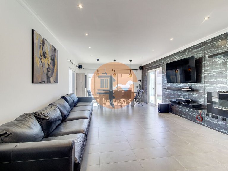 Villa for Sale in Castro Marim, Castro Marim, Portugal 4