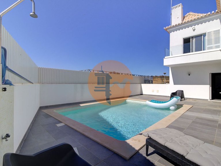 Villa for Sale in Castro Marim, Castro Marim, Portugal 1