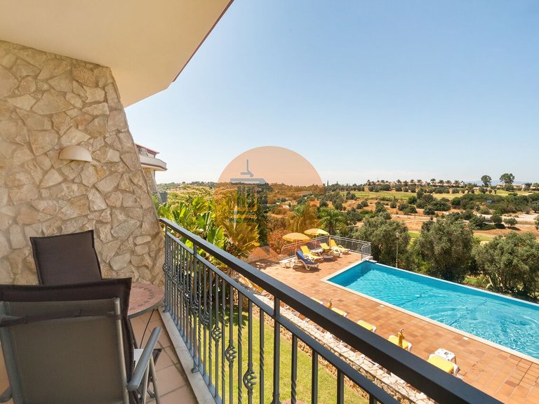 Apartment for Sale in União Das Freguesias De Estômbar E Parchal, Lagoa (algarve), Portugal 15