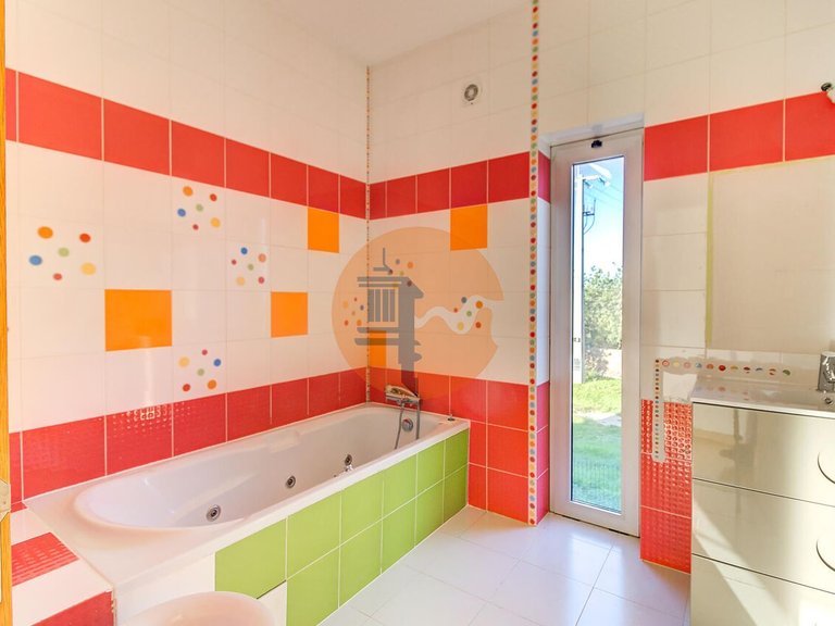 Villa for Sale in União Das Freguesias De Tavira (santa Maria E Santiago), Tavira, Portugal 26