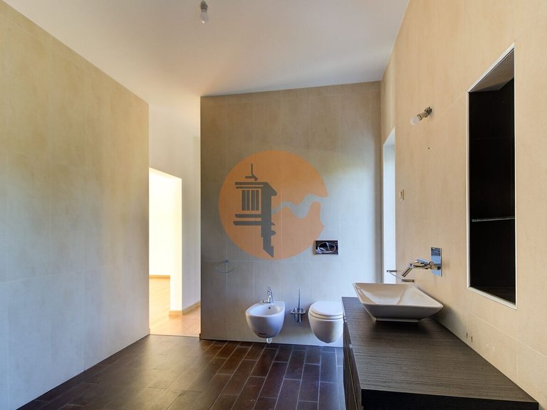 Villa for Sale in União Das Freguesias De Tavira (santa Maria E Santiago), Tavira, Portugal 34