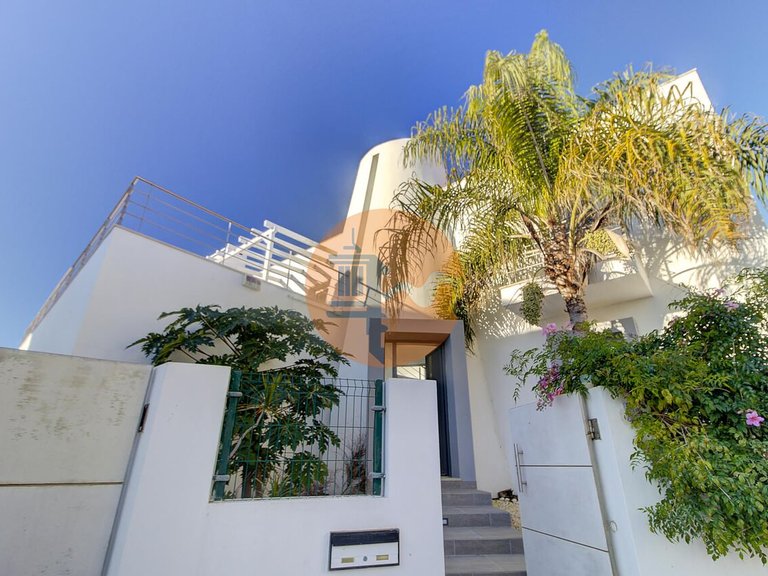 Villa for Sale in União Das Freguesias De Tavira (santa Maria E Santiago), Tavira, Portugal 46