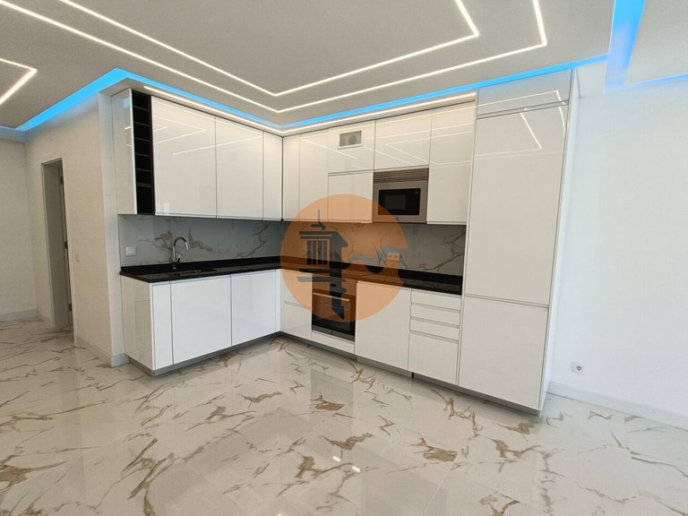 Apartment for Sale in Quarteira, Loulé, Portugal 3
