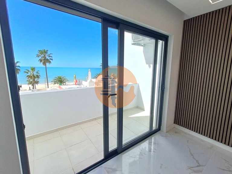 Apartment for Sale in Quarteira, Loulé, Portugal 13