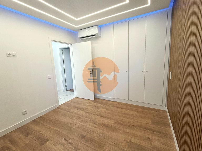 Apartment for Sale in Quarteira, Loulé, Portugal 2