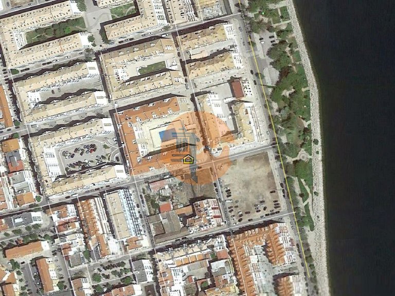 Apartment for Sale in Vila Real De Santo António, Vila Real De Santo António, Portugal 4