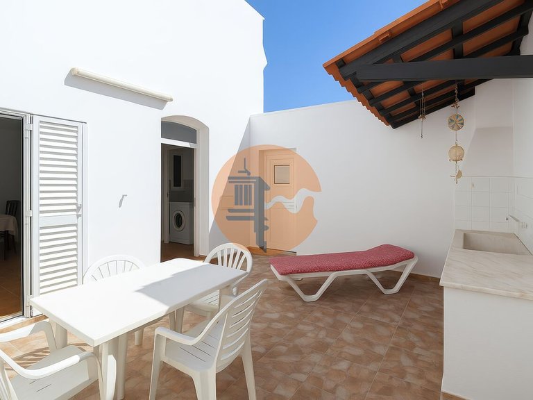 Villa for Sale in Santa Luzia, Tavira, Portugal 2