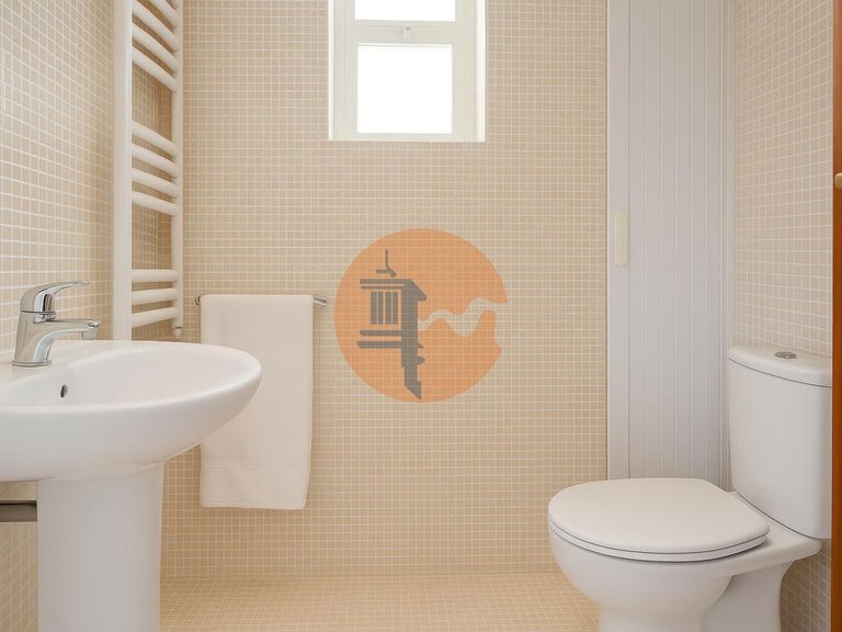 Villa for Sale in Santa Luzia, Tavira, Portugal 14