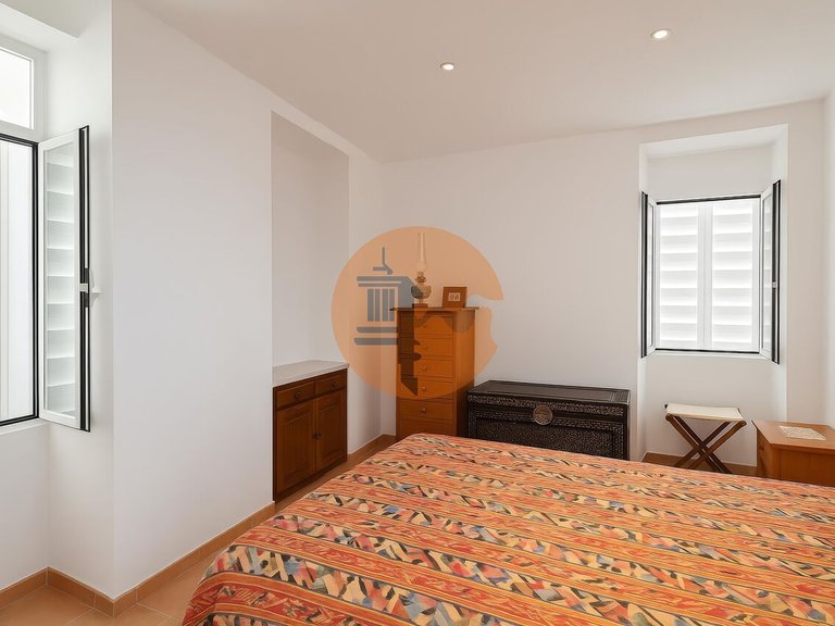 Villa for Sale in Santa Luzia, Tavira, Portugal 16