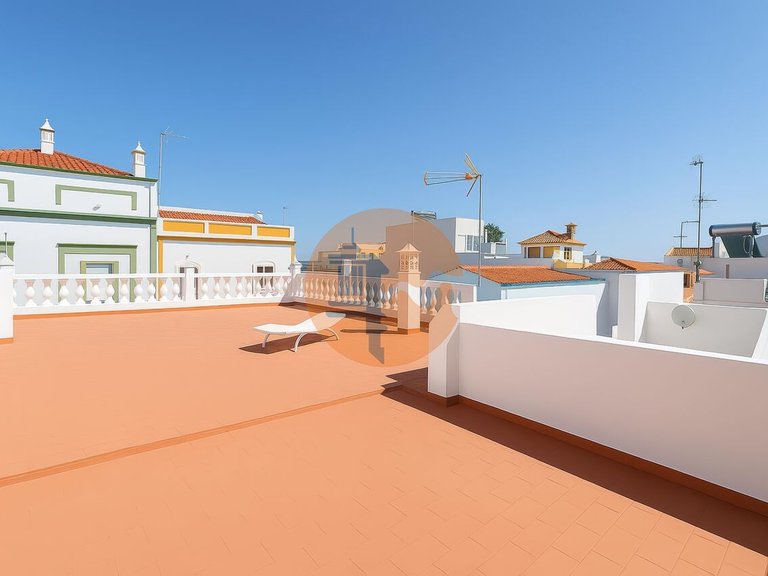 Villa for Sale in Santa Luzia, Tavira, Portugal 21