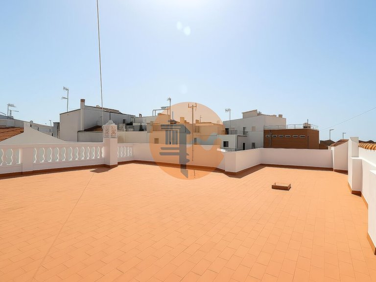 Villa for Sale in Santa Luzia, Tavira, Portugal 22