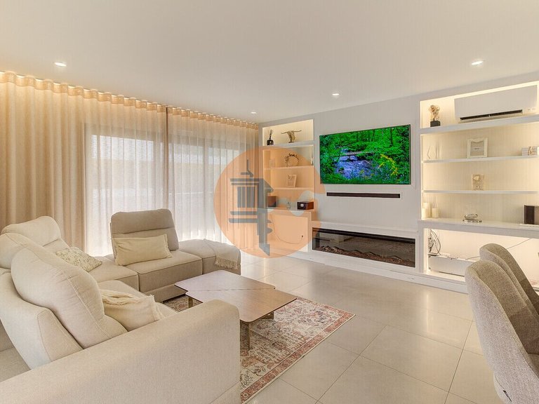 Apartment for Sale in Vila Real De Santo António, Vila Real De Santo António, Portugal 11