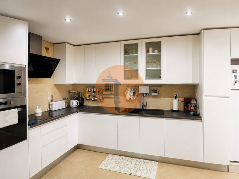 Villa for Sale in Vila Nova De Cacela, Vila Real De Santo António, Portugal 9