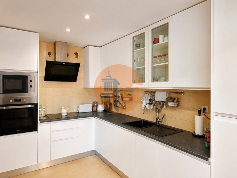 Villa for Sale in Vila Nova De Cacela, Vila Real De Santo António, Portugal 10