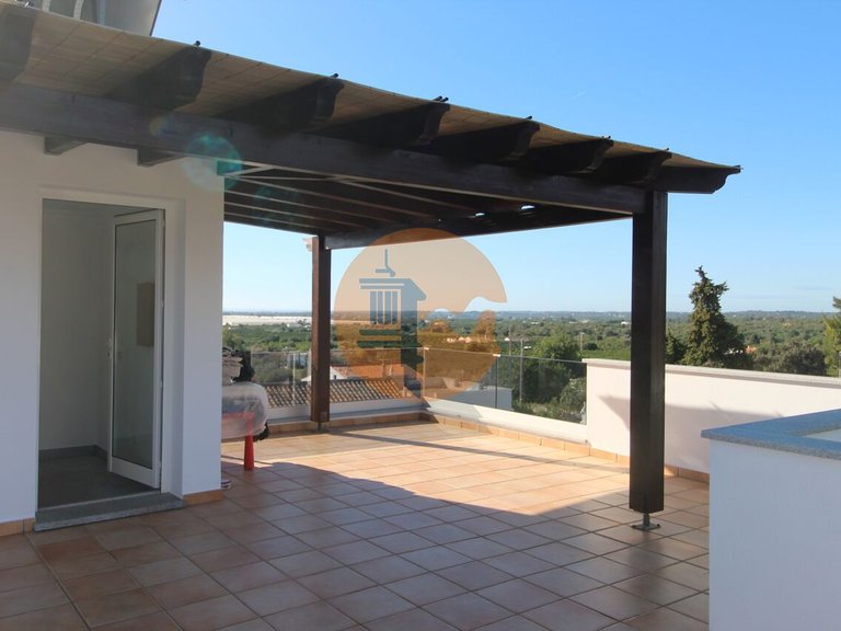 Villa for Sale in Santo Estêvão, Tavira, Portugal 3