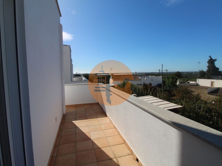 Villa for Sale in Santo Estêvão, Tavira, Portugal 13