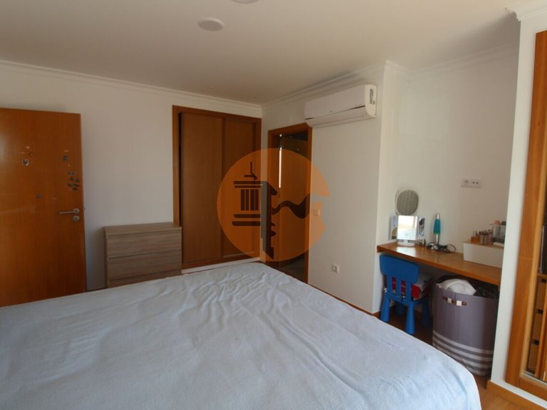 Villa for Sale in Santo Estêvão, Tavira, Portugal 19