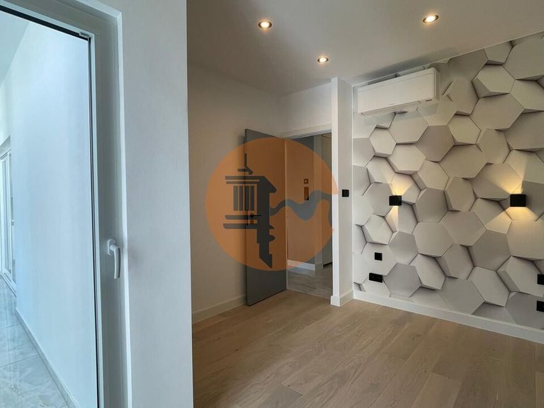 Apartment for Sale in Quarteira, Loulé, Portugal 41