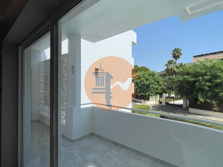 Apartment for Sale in Quarteira, Loulé, Portugal 46