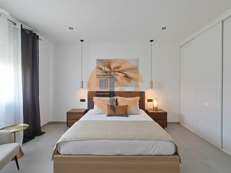Apartment for Sale in Quelfes, Olhão, Portugal 4