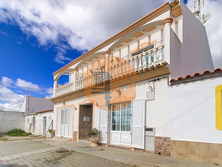 Villa for Sale in Vila Nova De Cacela, Vila Real De Santo António, Portugal 4