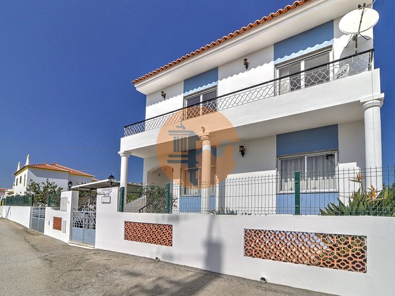 Villa for Sale in Castro Marim, Castro Marim, Portugal 5