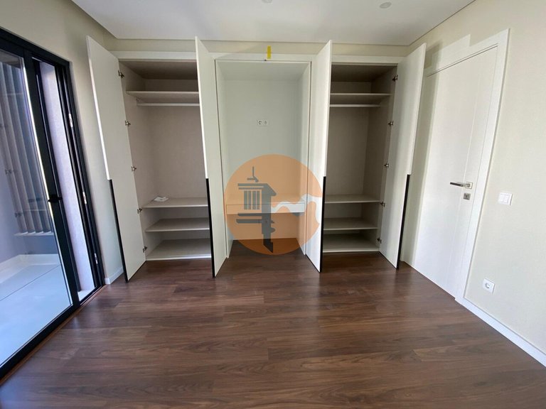 Apartment for Sale in São Clemente, Loulé, Portugal 17