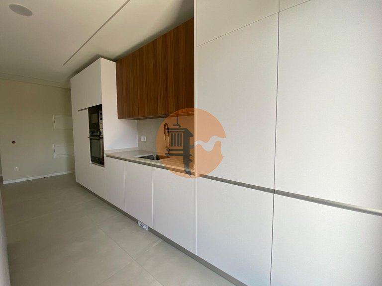 Apartment for Sale in São Clemente, Loulé, Portugal 11