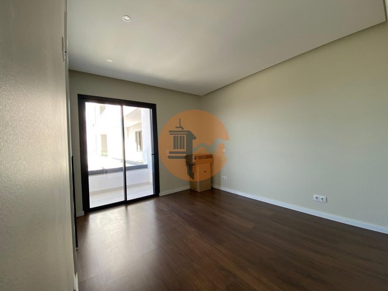 Apartment for Sale in São Clemente, Loulé, Portugal 24