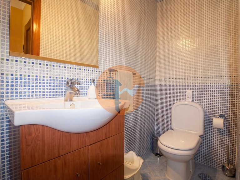 Villa for Sale in União Das Freguesias De Tavira (santa Maria E Santiago), Tavira, Portugal 13