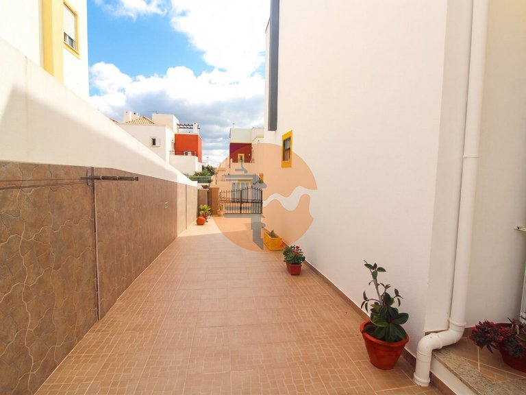 Villa for Sale in União Das Freguesias De Tavira (santa Maria E Santiago), Tavira, Portugal 43