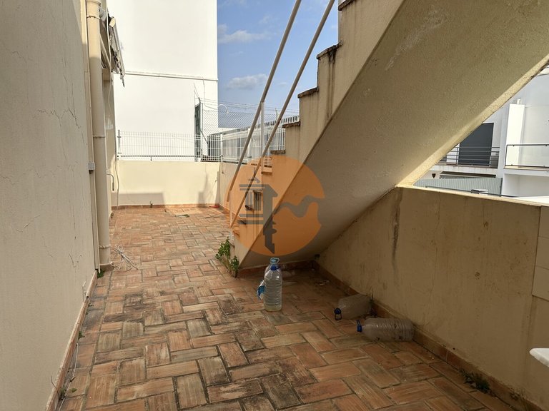 Villa for Sale in Moncarapacho, Olhão, Portugal 29