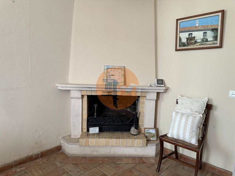 Villa for Sale in Moncarapacho, Olhão, Portugal 11