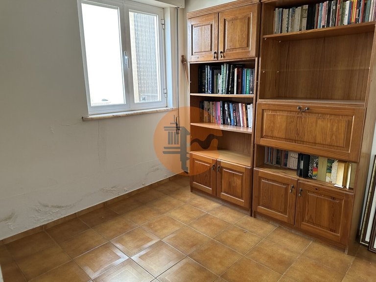 Villa for Sale in Moncarapacho, Olhão, Portugal 20