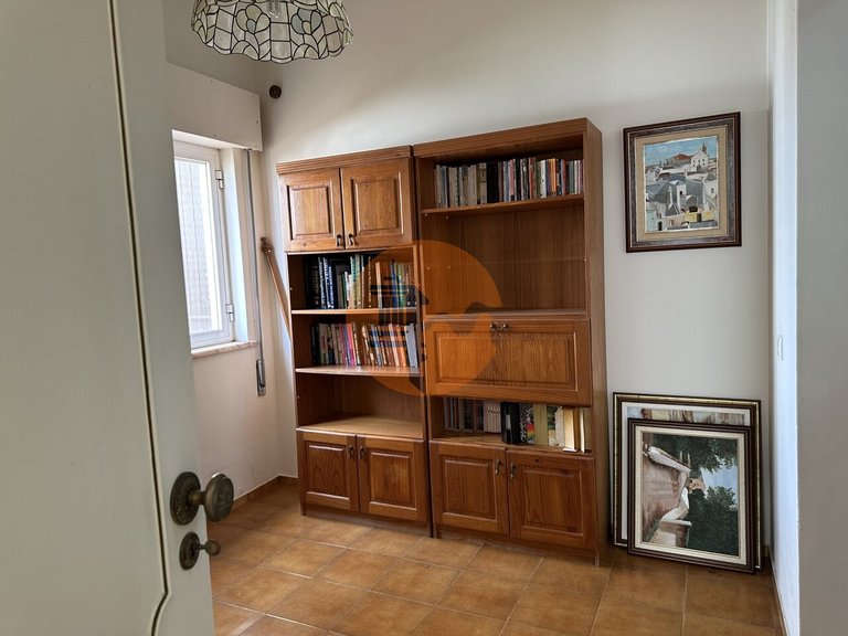 Villa for Sale in Moncarapacho, Olhão, Portugal 21