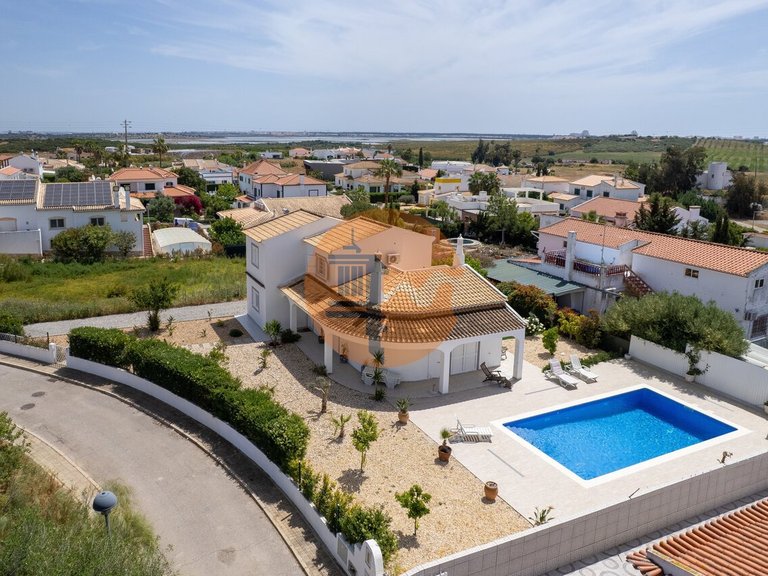 Villa for Sale in Castro Marim, Castro Marim, Portugal 1
