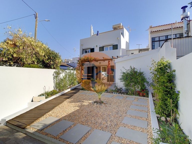 Villa for Sale in Cabanas De Tavira, Tavira, Portugal 2