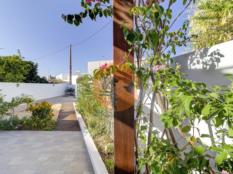 Villa for Sale in Cabanas De Tavira, Tavira, Portugal 35
