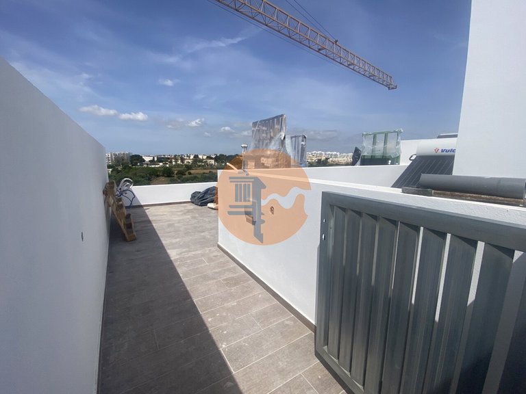 Apartment for Sale in Quelfes, Olhão, Portugal 12