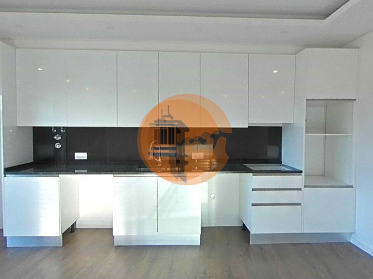 Apartment for Sale in Quelfes, Olhão, Portugal 17