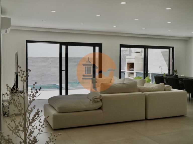 Villa for Sale in Vila Nova De Cacela, Vila Real De Santo António, Portugal 7