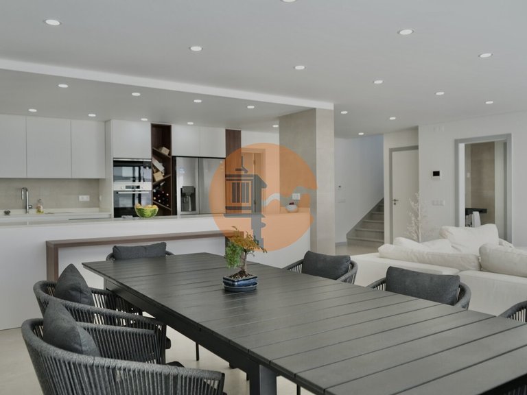Villa for Sale in Vila Nova De Cacela, Vila Real De Santo António, Portugal 10