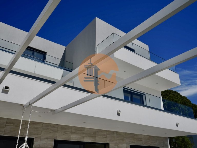 Villa for Sale in Vila Nova De Cacela, Vila Real De Santo António, Portugal 6