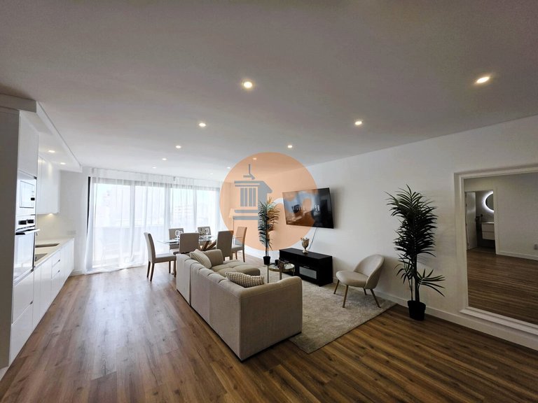 Apartment for Sale in Quelfes, Olhão, Portugal 7