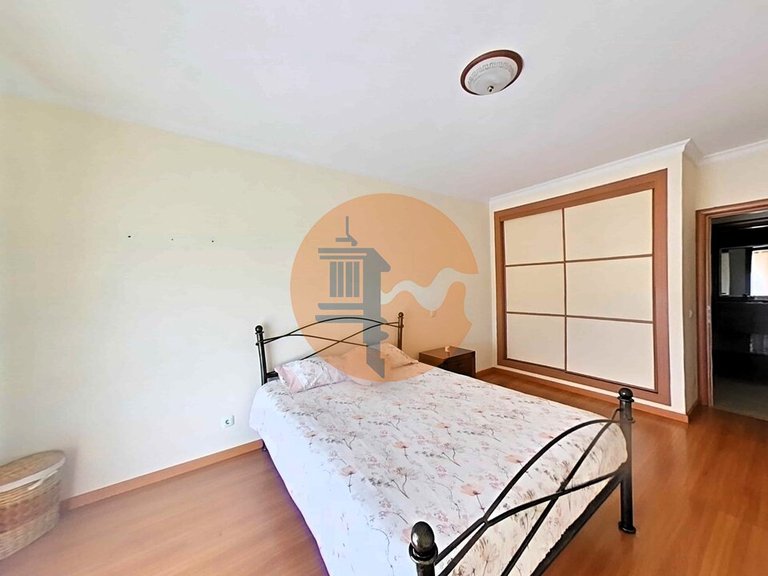 Apartment for Sale in Quelfes, Olhão, Portugal 17