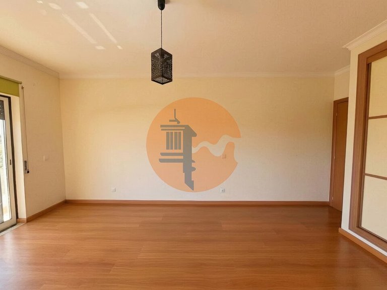Apartment for Sale in Quelfes, Olhão, Portugal 2