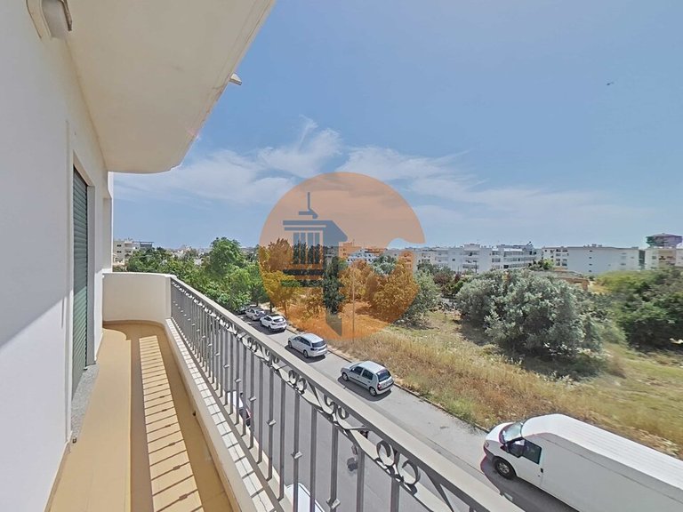 Apartment for Sale in Quelfes, Olhão, Portugal 28