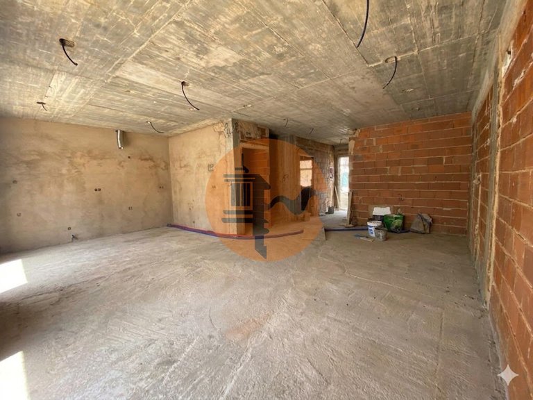 Villa for Sale in Moncarapacho, Olhão, Portugal 3